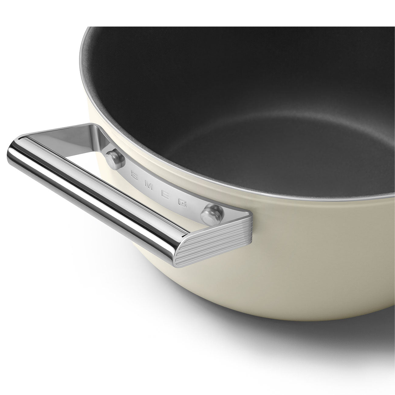 Olla Smeg Estilo Años 50
