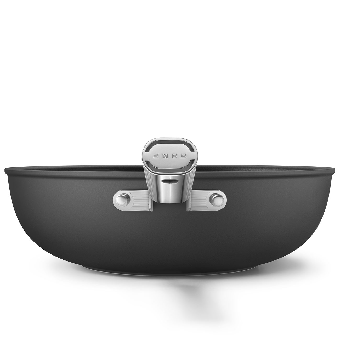 Batería de cocina Smeg Wok estilo años 50