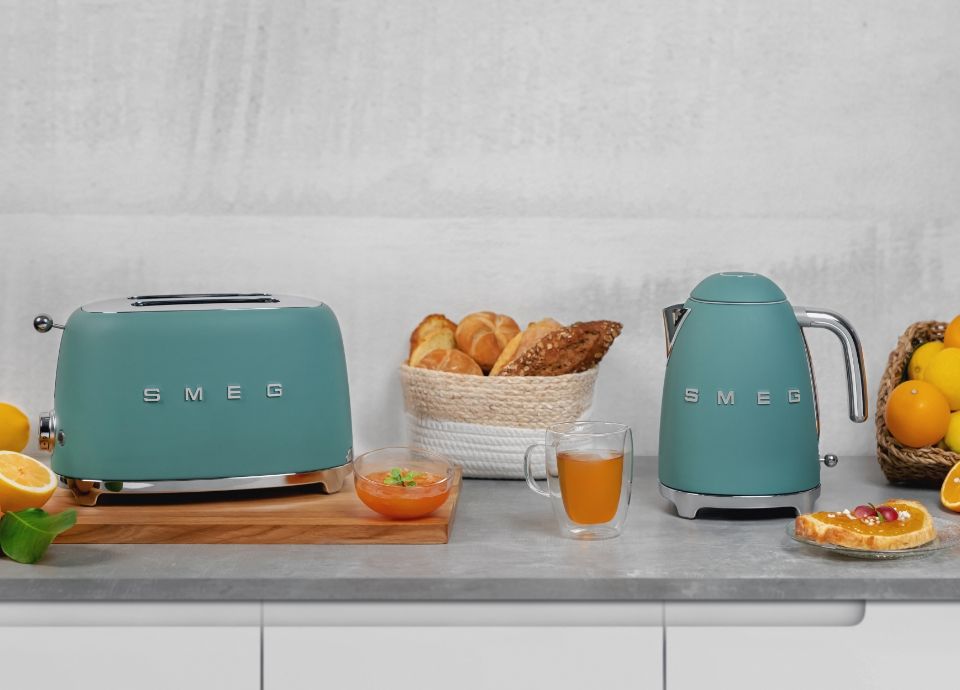 Tostadora Smeg de 2 rebanadas diseño años 50 950 W