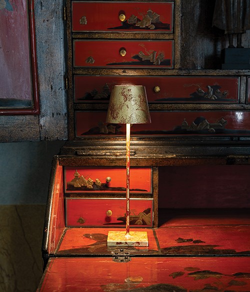 Poldina Pro Gold Wireless Table Lamp