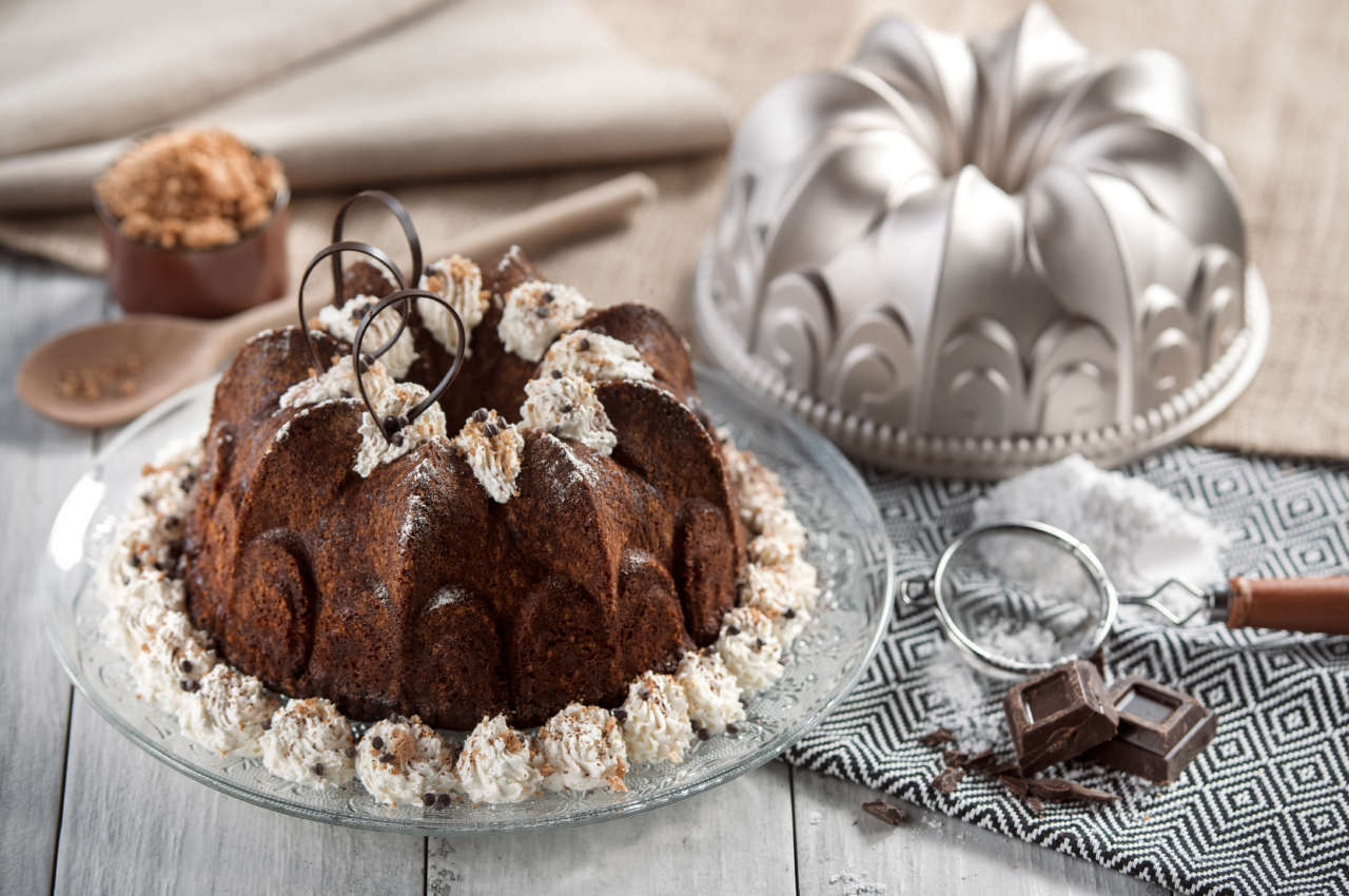 Guardini aluminum cake pans