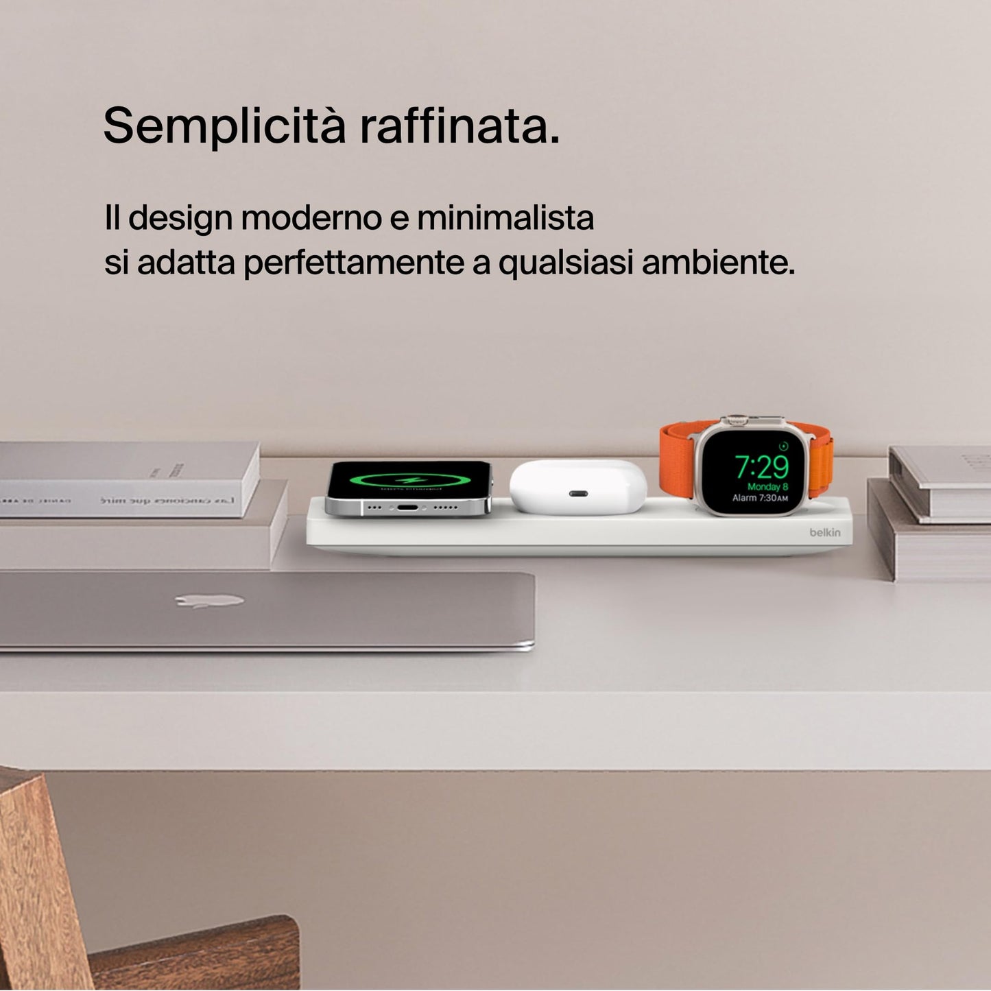 Belkin Caricabatteria wireless 3 in 1 con MagSafe, tappetino di ricarica rapida MFi, caricatore wireless per iPhone 16, 15, 14, 13, 12, Apple Watch 9, 8, 7, Ultra e precedenti, AirPods 2, Pro