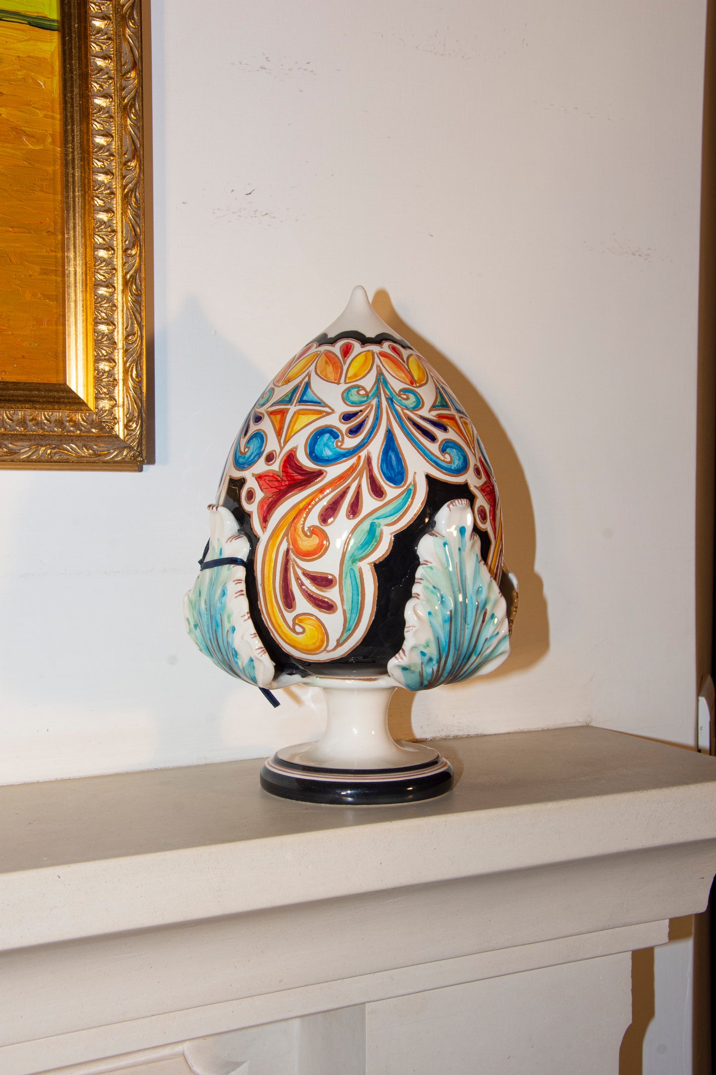 Unique piece ceramic pumo