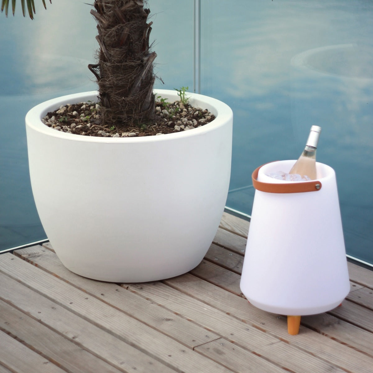 Rooftop bluetooth speaker, LED lamp, wine cooler White WD LifeStyle 