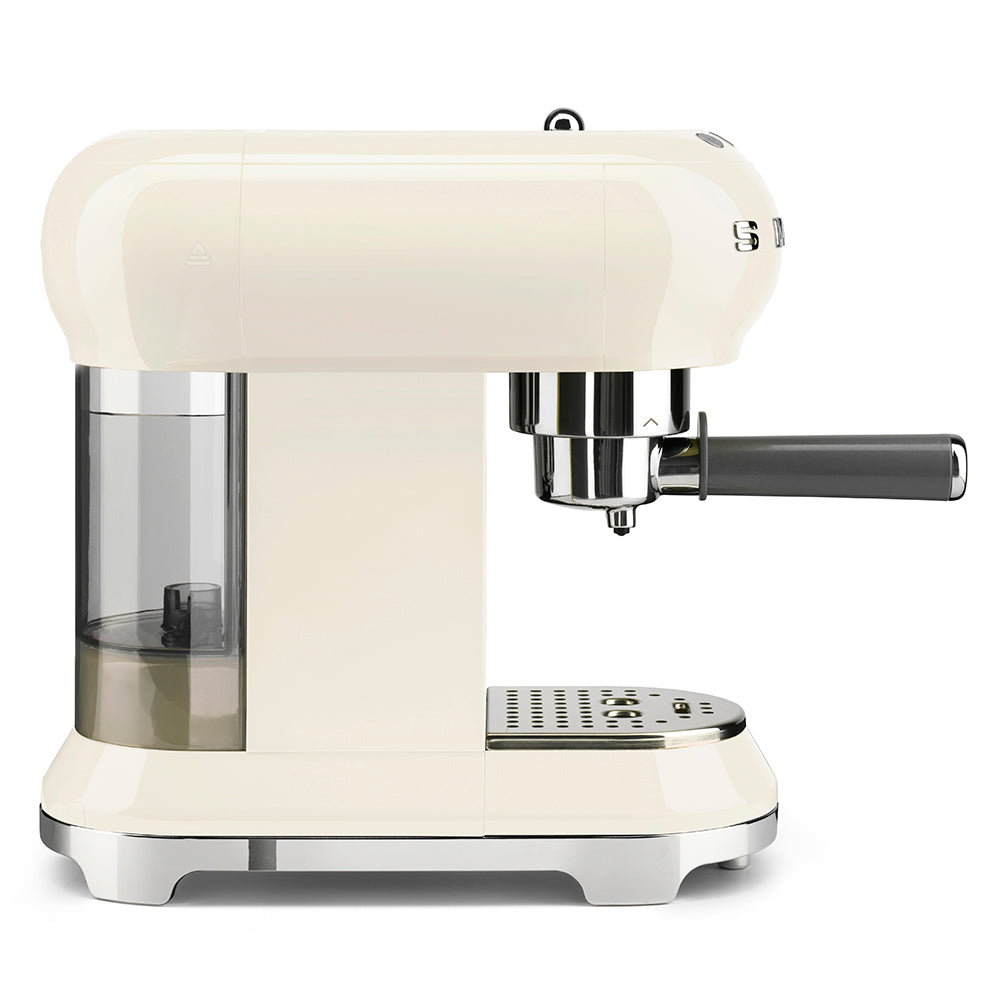 Smeg ECF01CREU Crema Espresso Coffee Machine